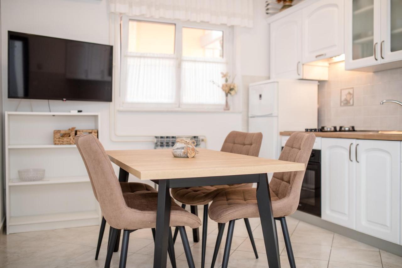 Apartmani Marica Beg Palit エクステリア 写真