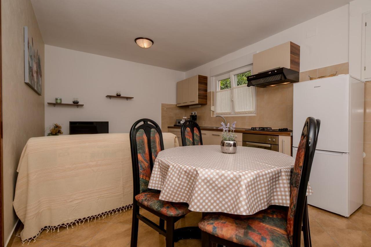 Apartmani Marica Beg Palit エクステリア 写真
