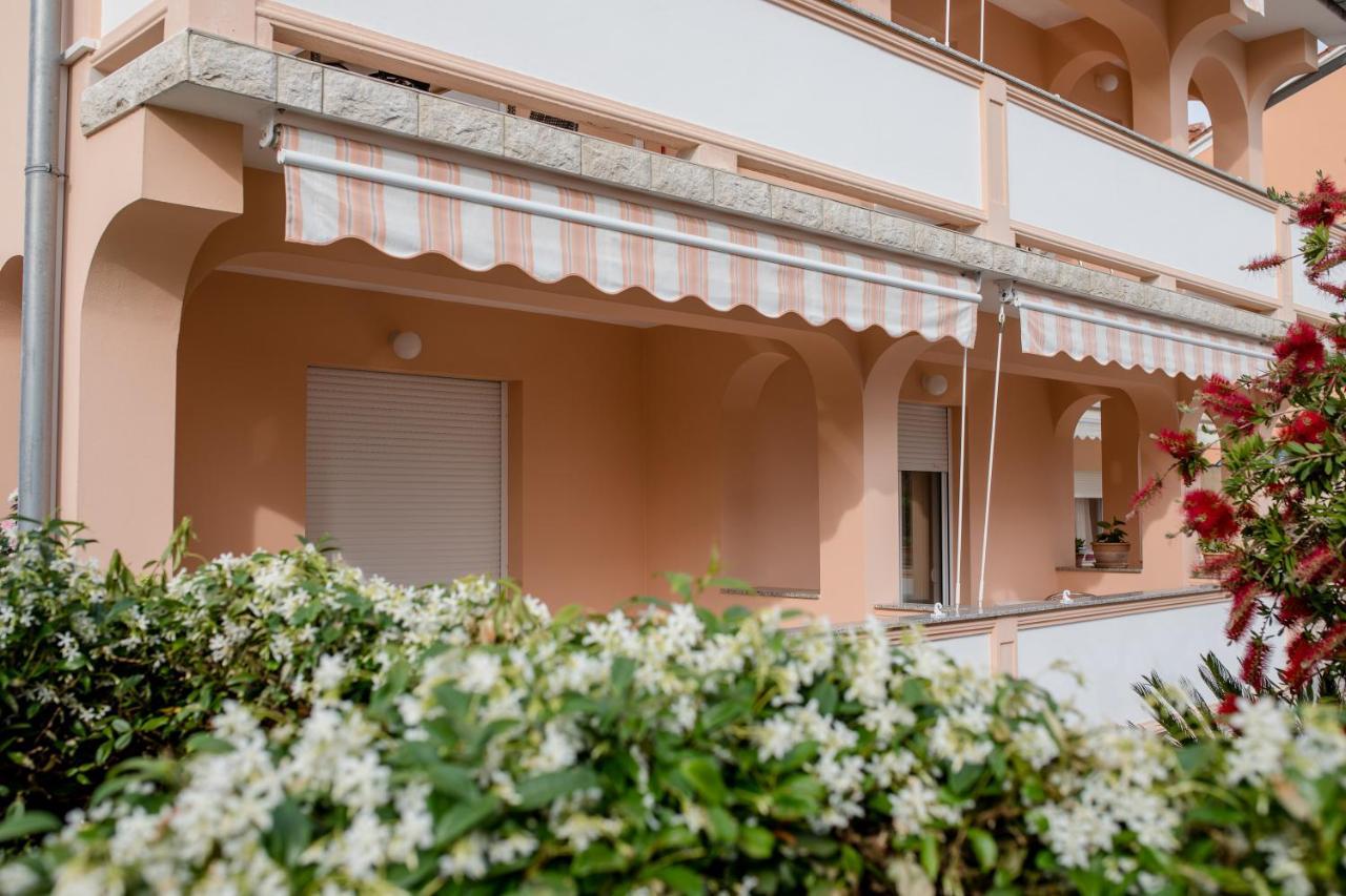 Apartmani Marica Beg Palit エクステリア 写真