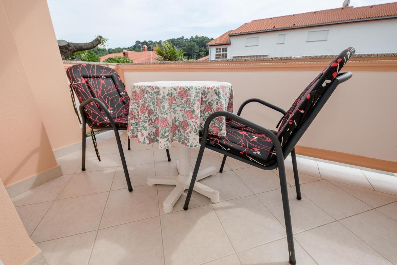 Apartmani Marica Beg Palit エクステリア 写真