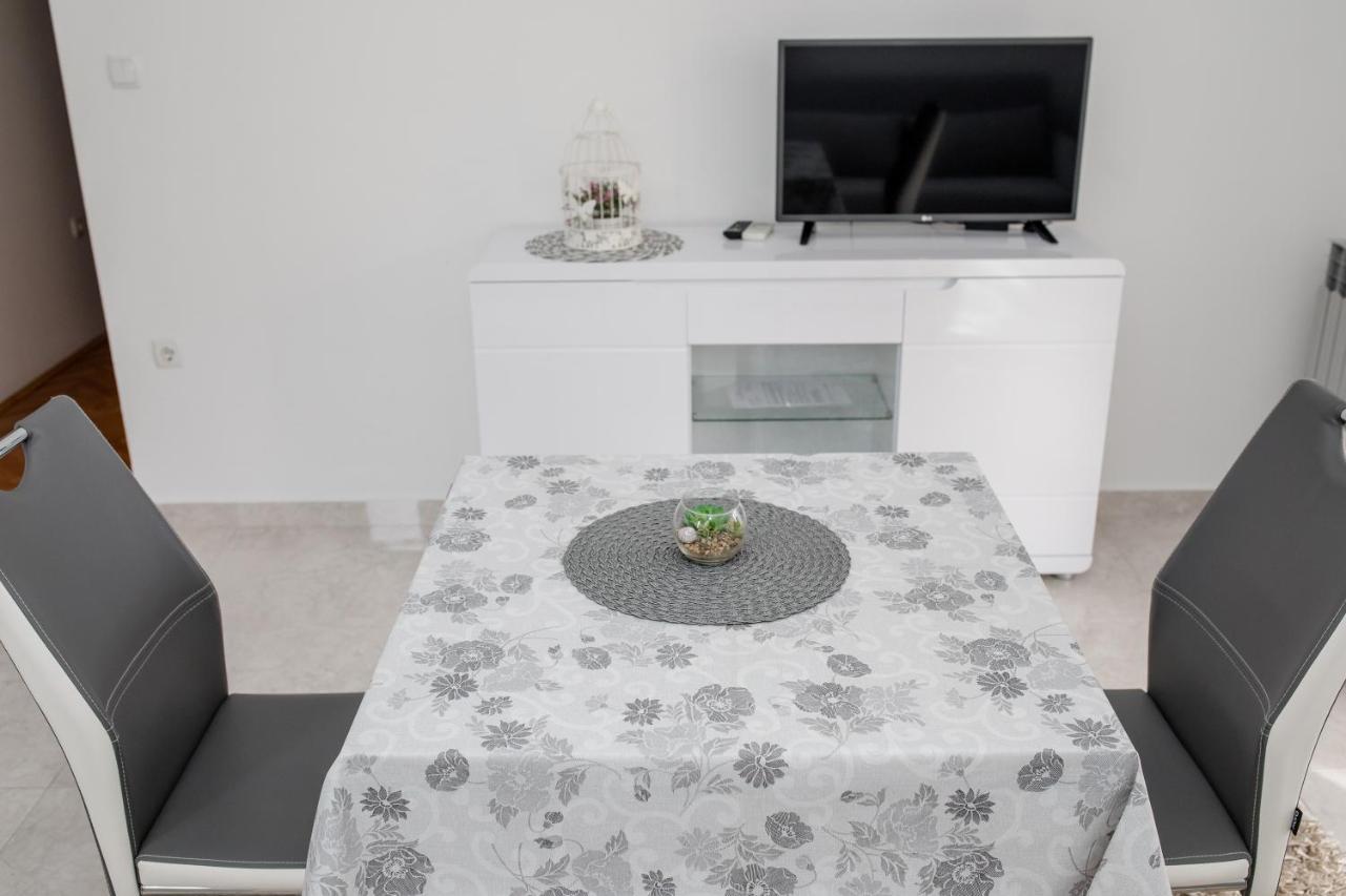 Apartmani Marica Beg Palit エクステリア 写真